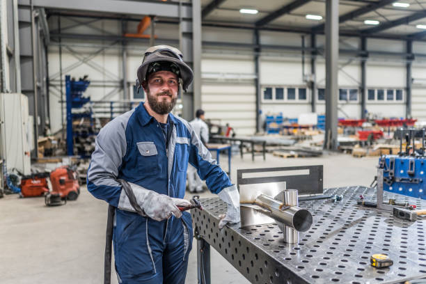 Professional Welder & Metal Fabrication in Hollister, MO
